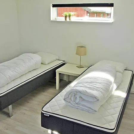 Amazing In Rudkobing With 5 Bedrooms And Wifi *