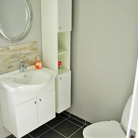 Amazing In Rudkobing With 5 Bedrooms And Wifi Casa vacanze Spodsbjerg