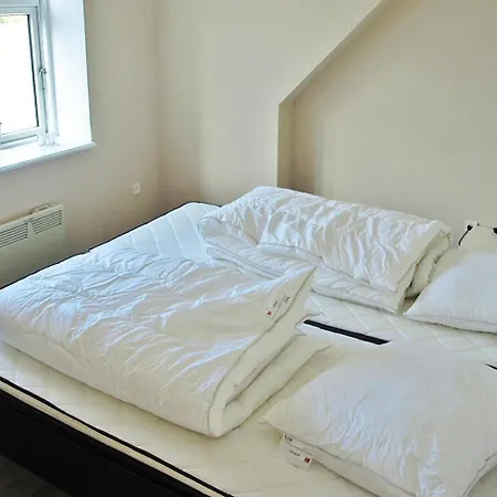 Amazing In Rudkobing With 5 Bedrooms And Wifi *